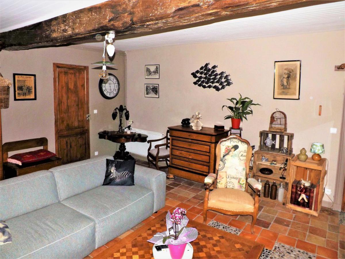 Bed and Breakfast La Girondine Galgon Exteriér fotografie