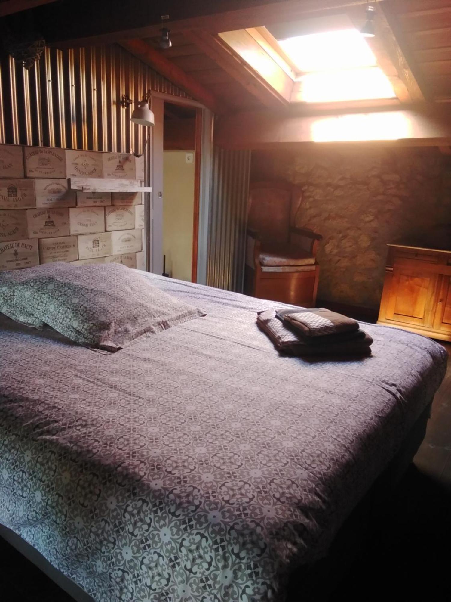 Bed and Breakfast La Girondine Galgon Exteriér fotografie